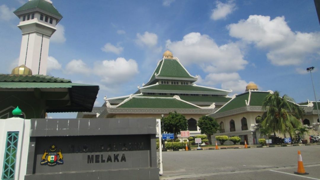 Melaka benarkan solat Jumaat hari ini, terhad 40 jemaah