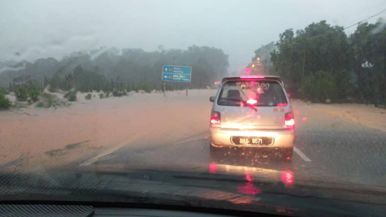 Muar, Melaka banjir kilat