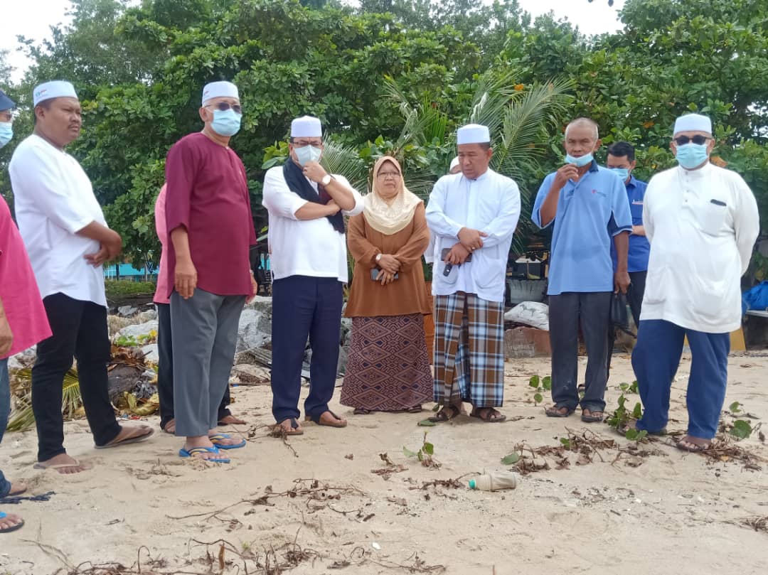 Tambak laut punca hakisan ?