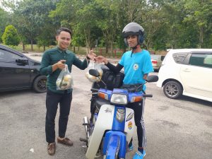 Satu tangan 1