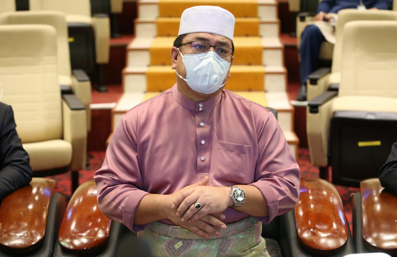 Melaka tawar khidmat nasihat, rundingan syariah percuma