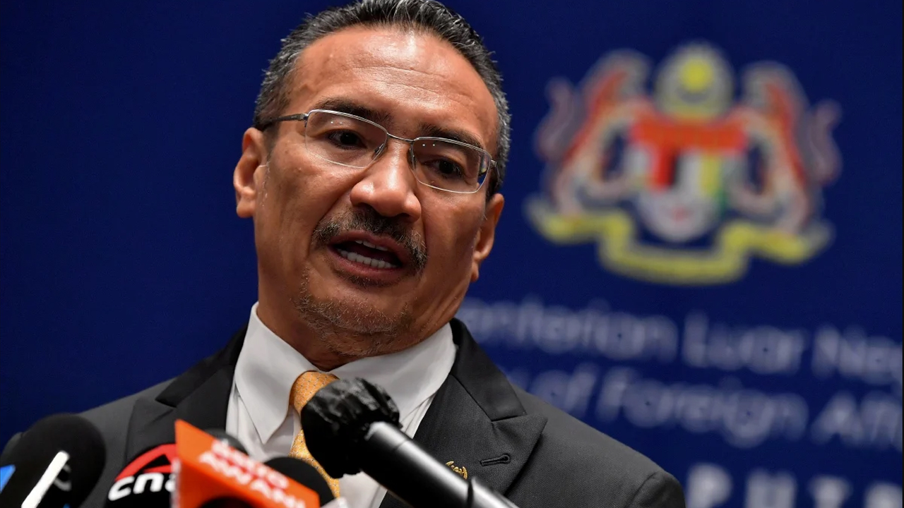 Hishammuddin Hussein positif COVID-19