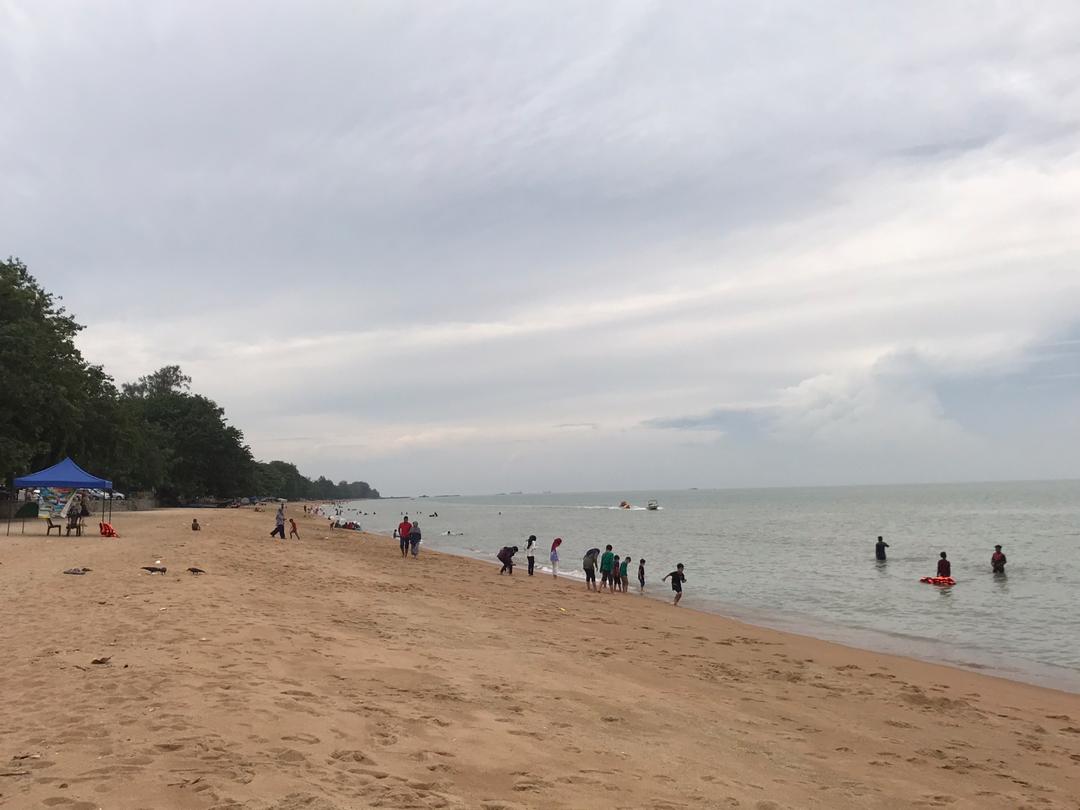 Pantai Pengkalan Balak kembali ‘ceria’