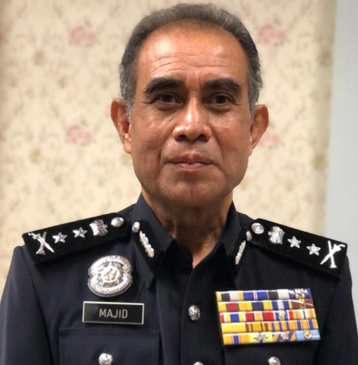 Polis berpakaian awam pantau sambutan Ambang 2021 malam ini- KP