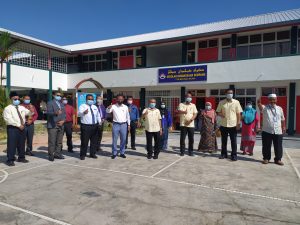 Sekolah usang