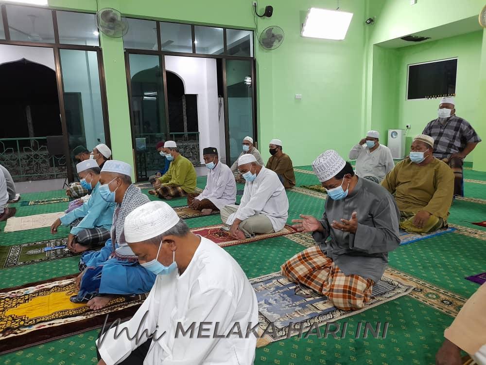 Patuhi SOP demi kelangsungan solat berjemaah