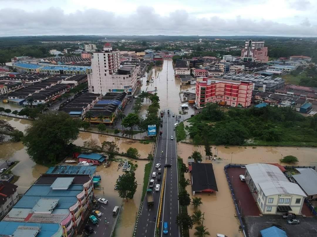 Jangan bahayakan diri redah banjir – Bomba