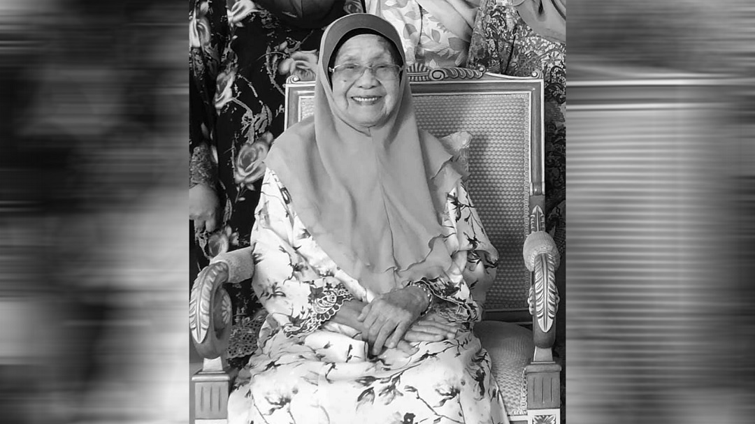 Ibu Fadillah Yusof meninggal dunia