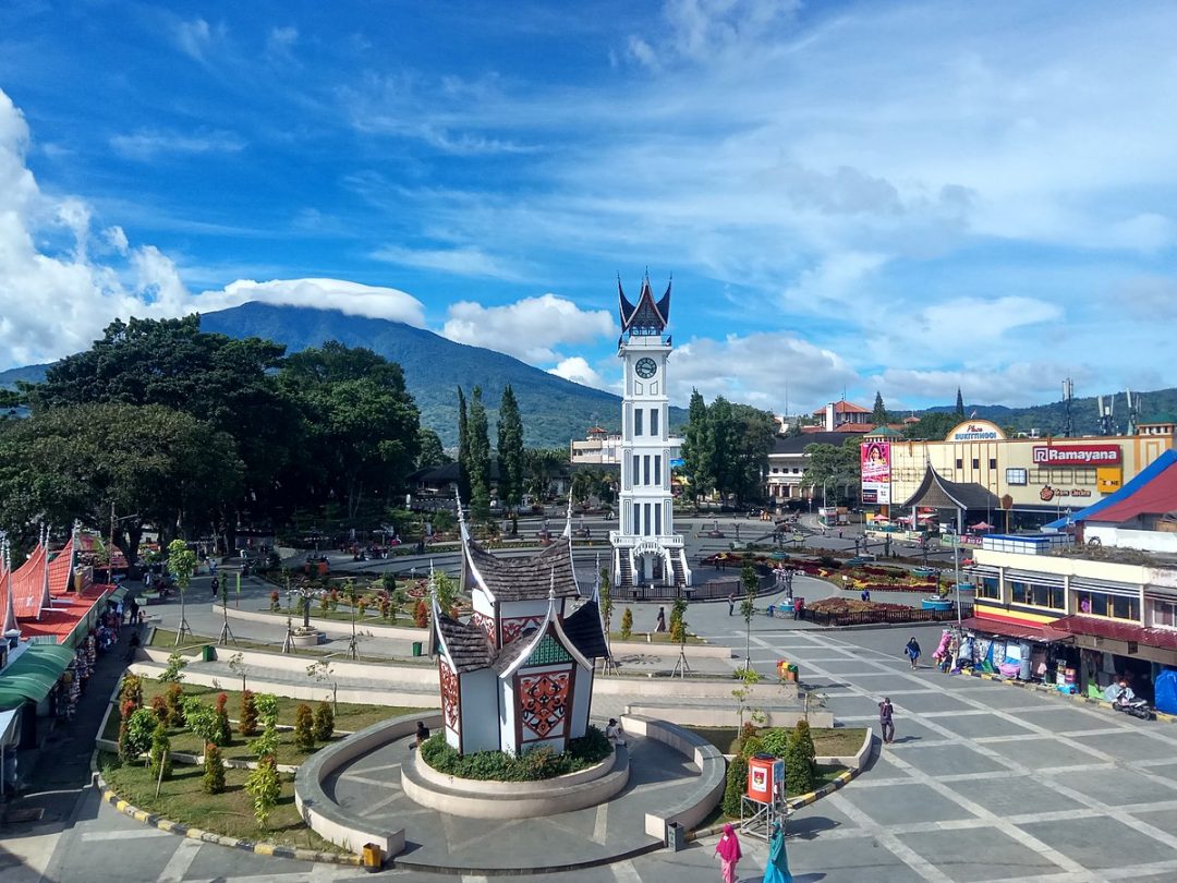 The Road to Bukittinggi: Aziz Ishak’s Rendition in his Mencari Bako