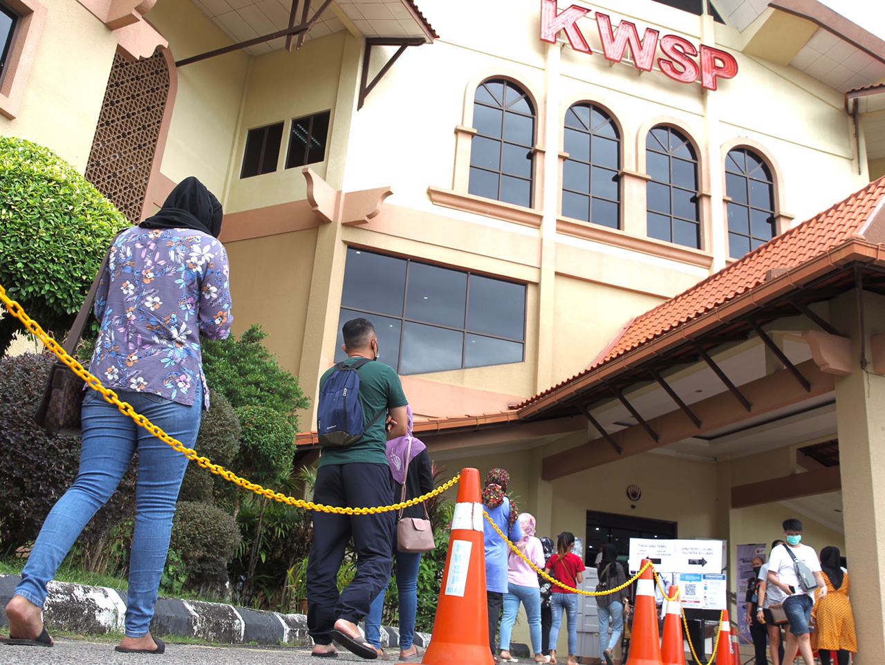 i-Sinar: KWSP lulus 2.5 juta permohonan