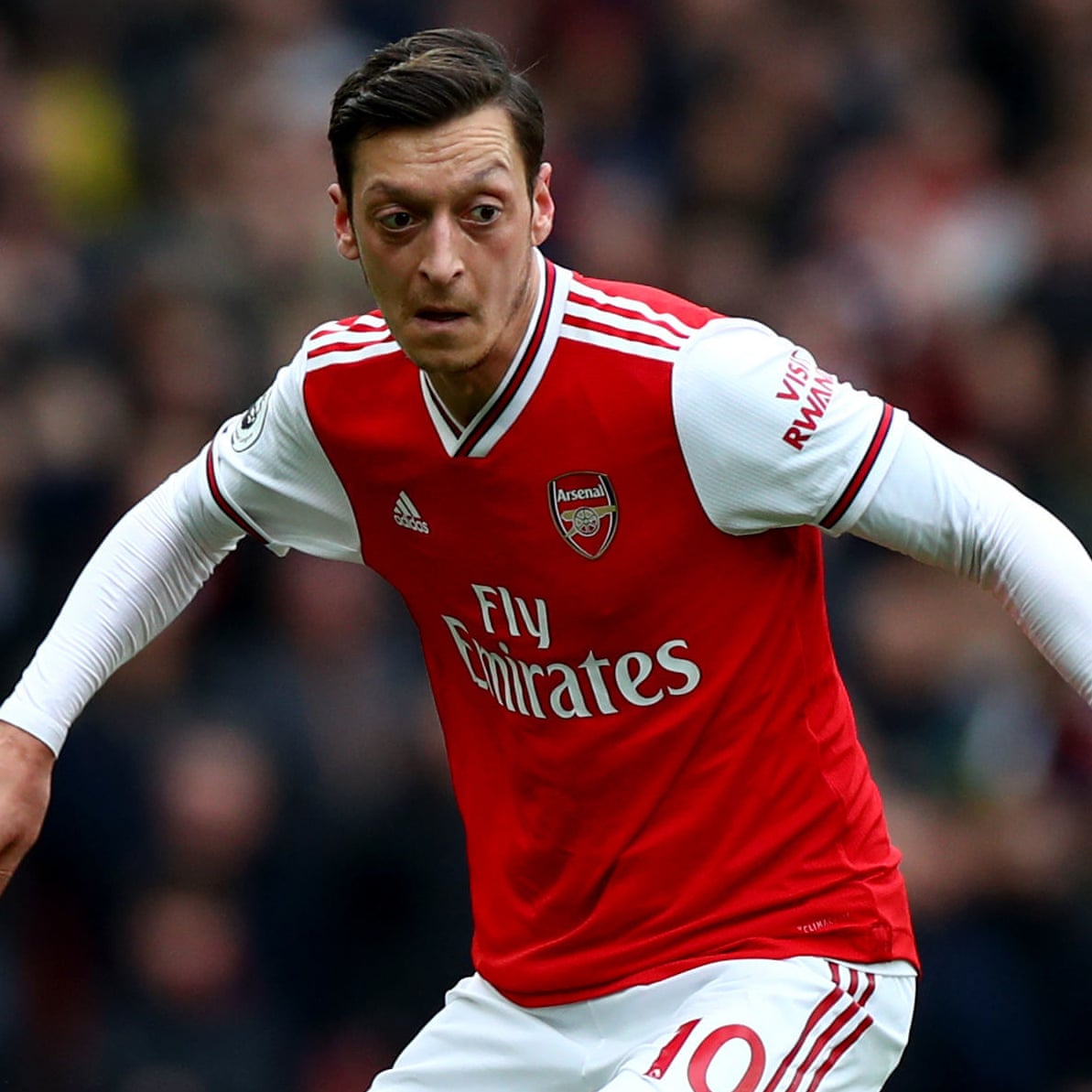 Mesut Ozil sertai Fenerbahce melalui perpindahan percuma