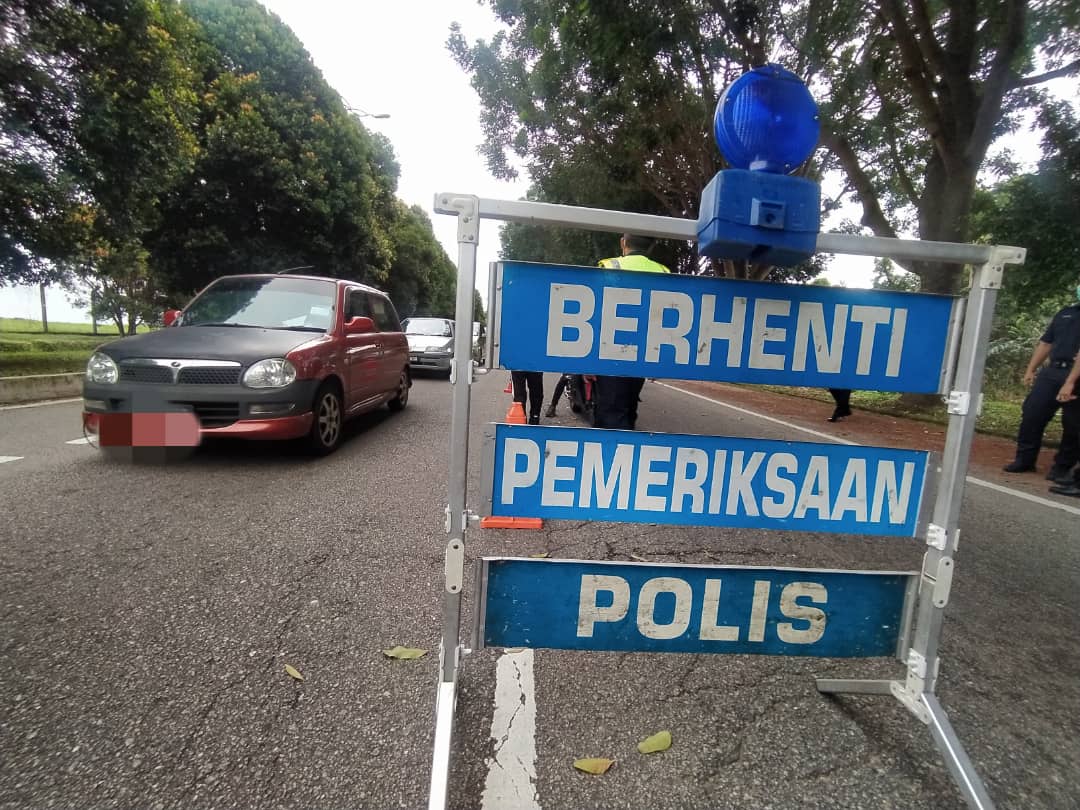 Polis Melaka buat 25 sekatan jalan raya sepanjang PKP 2.0