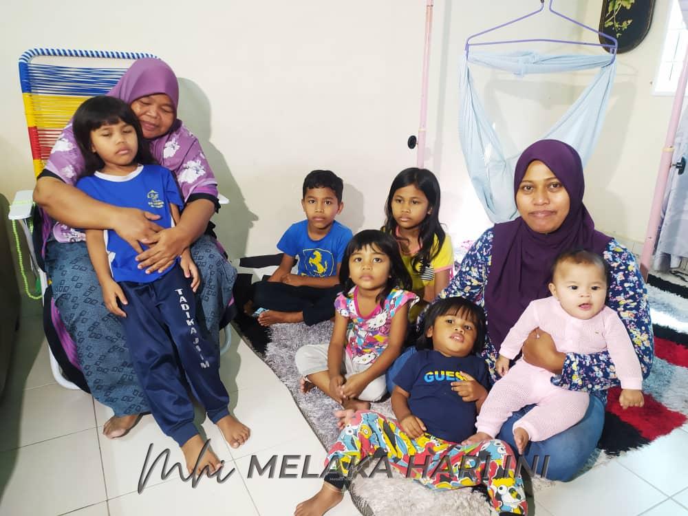 Bantu ibu muda ini cari ikhtiar besarkan 6 anak selepas kematian suami