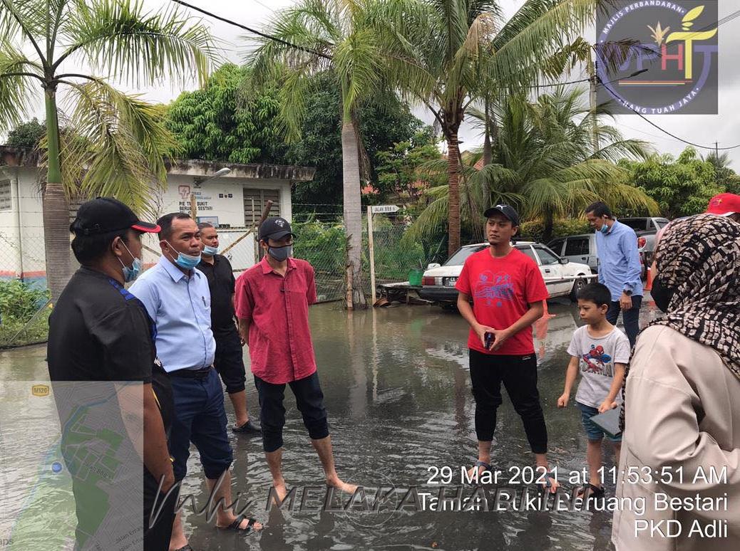 MPHTJ turun padang pantau kawasan banjir