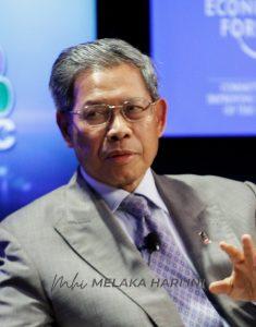 Mustapa mohamed in cnbc/supply chains world economic forum on
