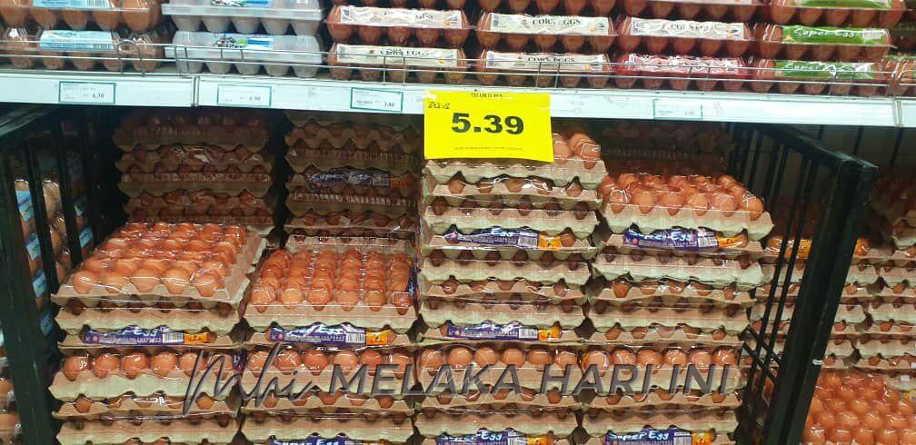Harga telur murah, barang cukup