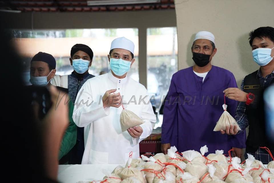 Vaksin: Pekerja perkilangan, pembuatan di P.Pinang, Selangor diberi keutamaan
