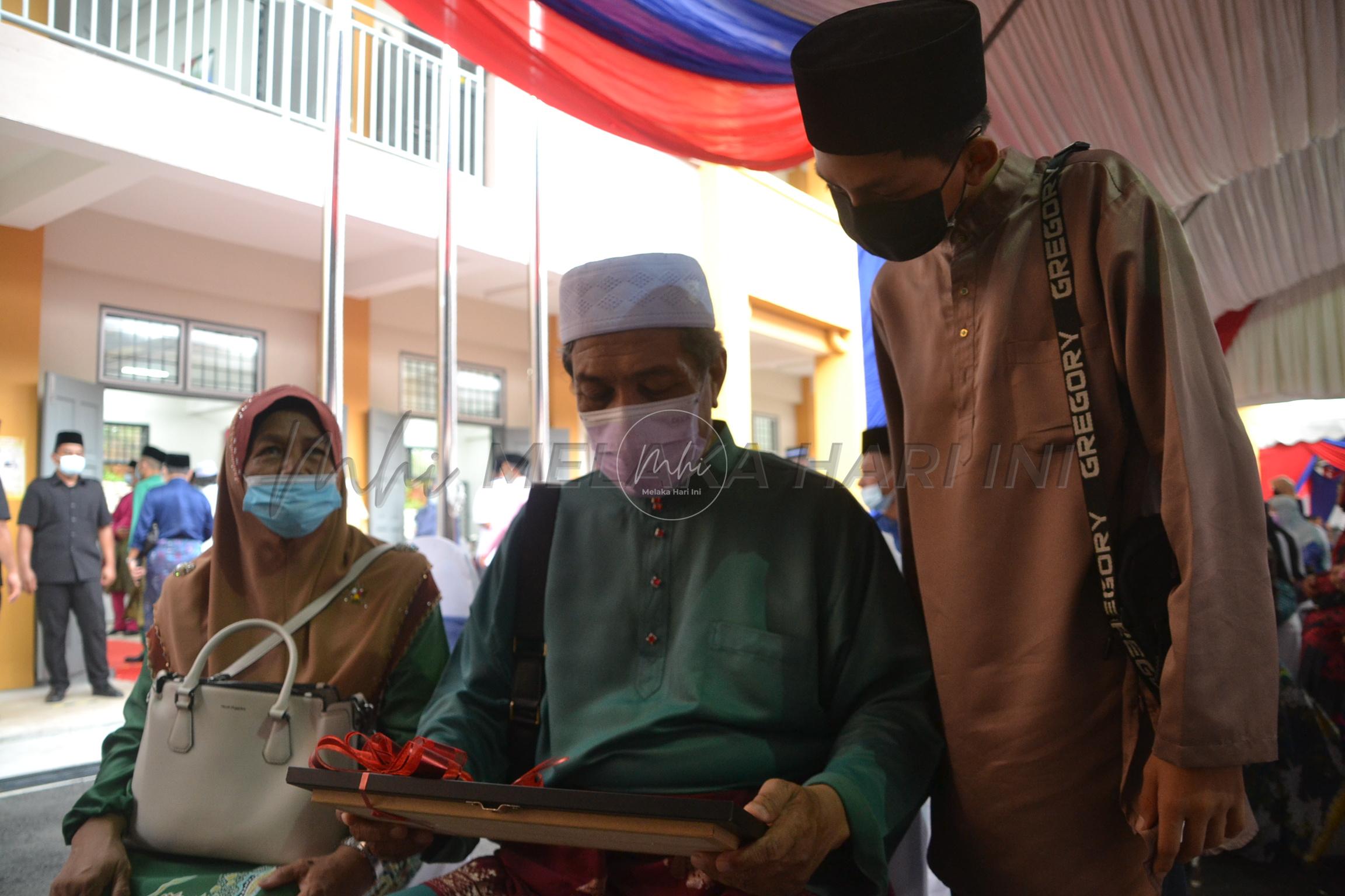 Mulianya pengorbananmu! Pesara wakaf tanah 0.4 hektar untuk SRA JAIM