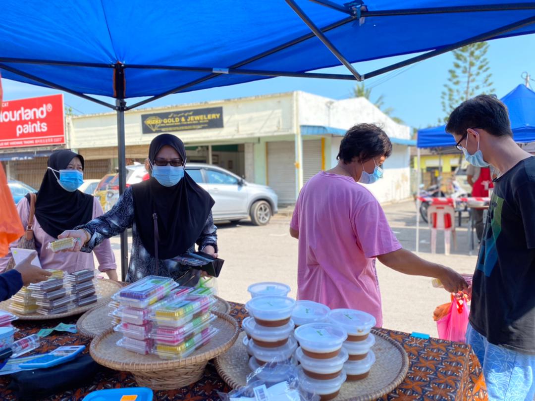 Pendapatan RM30,000 dengan hanya jual kuih tradisi