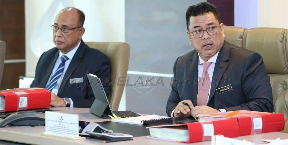 Penjawat awam Melaka dapat ‘bonus raya’ setengah bulan gaji