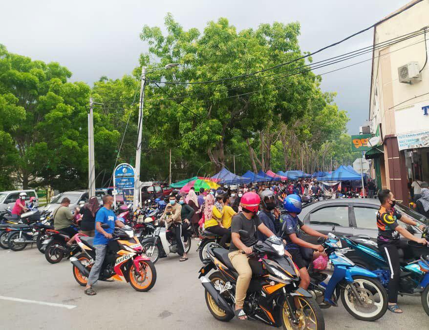 Polis Melaka bincang penguatkuasaan di pasar Ramadan