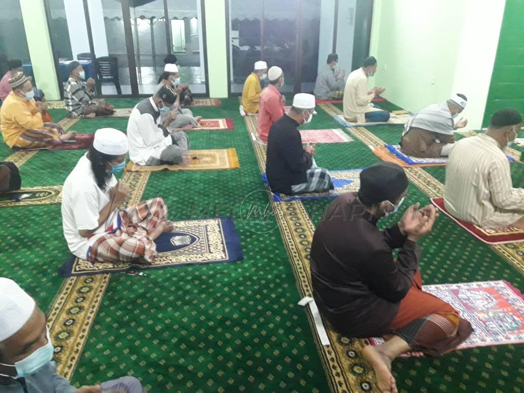 Boleh solat jemaah di masjid, surau jika lengkap dua dos vaksin