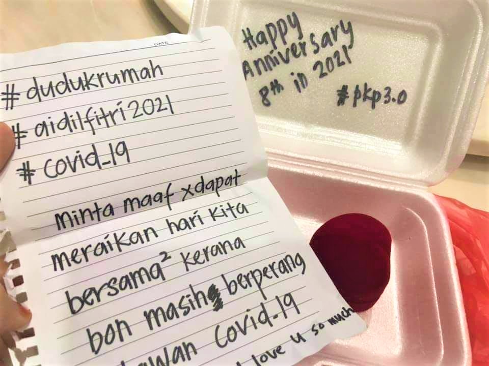 ‘Nasi cincin’ kejutan ‘frontliner’ rai ulang tahun perkahwinan