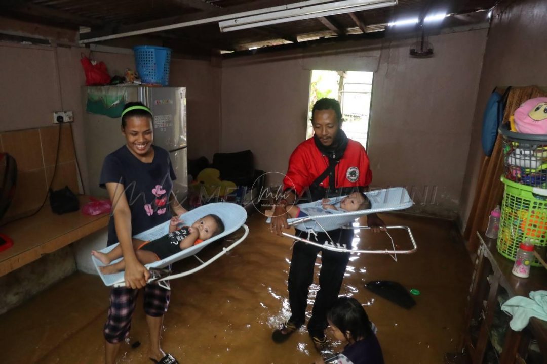 Hujan lebat, air pasang berlaku serentak punca banjir