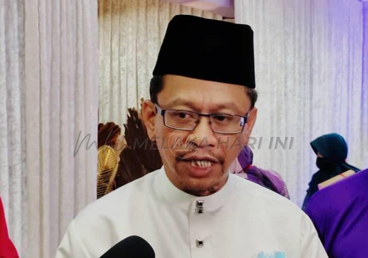 Bas percuma untuk golongan sasar mulai tahun depan – Roslan