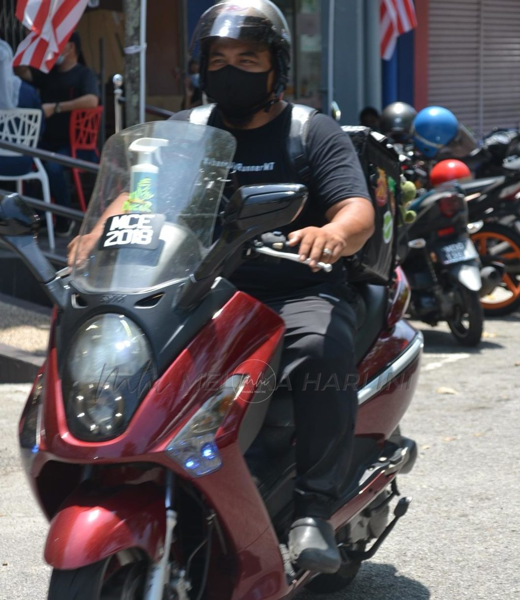 Mulianya hati ‘Abang Aji Runner MT’…