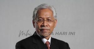 Pengerusi felda datuk seri idris jusoh