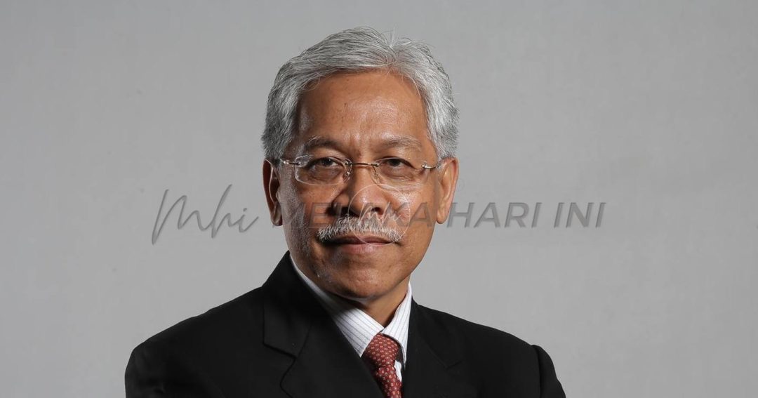 Pengerusi felda datuk seri idris jusoh