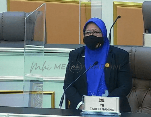 Exco wanita curi tumpuan, guna bahasa Tamil