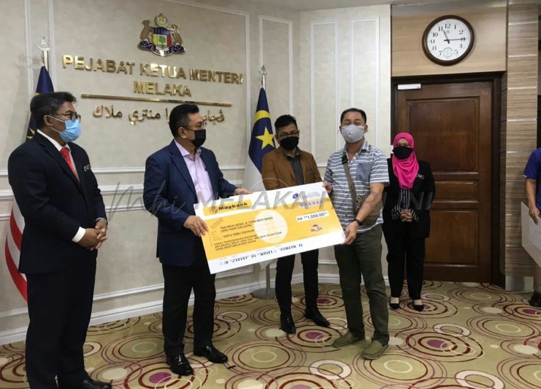 446 usahawan terima RM1,000 menerusi Dana Bantuan Kasih Niaga