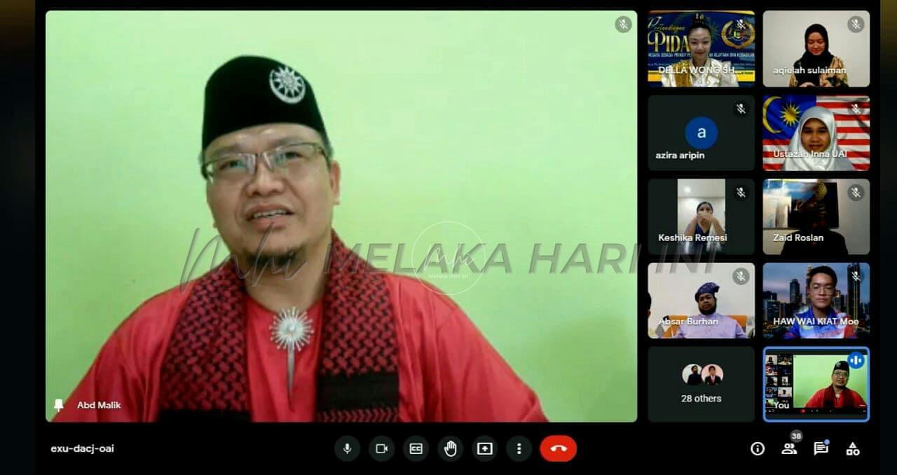 Abd Malik juara Pidato Rukun Negara Yang di-Pertua Negeri Melaka