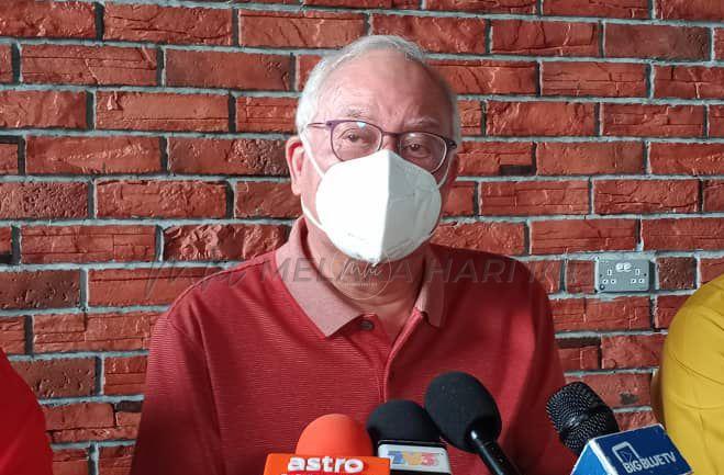 ‘Saya bukan Pengarah PRN Melaka’ – Najib