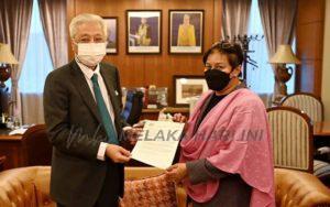 Ismail sabri n azalina othman said fb 021021