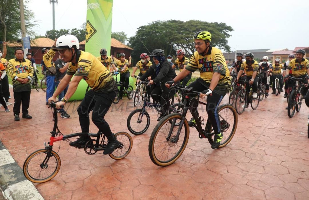 Hujan ‘iringi’ peserta kayuhan HSNAG 2021