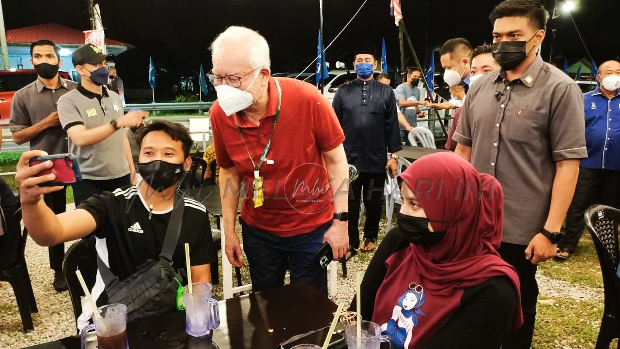 Whatsapp image 2021 11 19 at 12.42.59 am