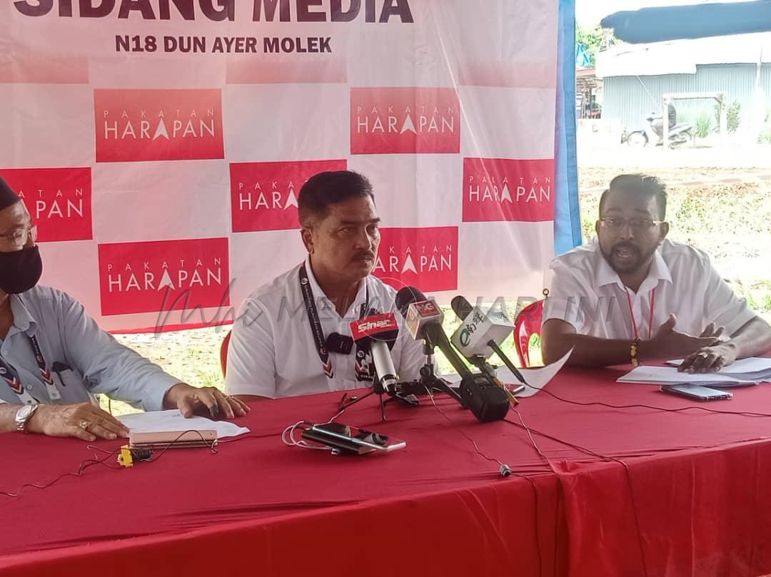 PH lapor polis, ejen pusat mengundi diarah keluar