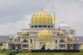 Raja-raja Melayu berangkat untuk perbincangan khas di Istana Negara