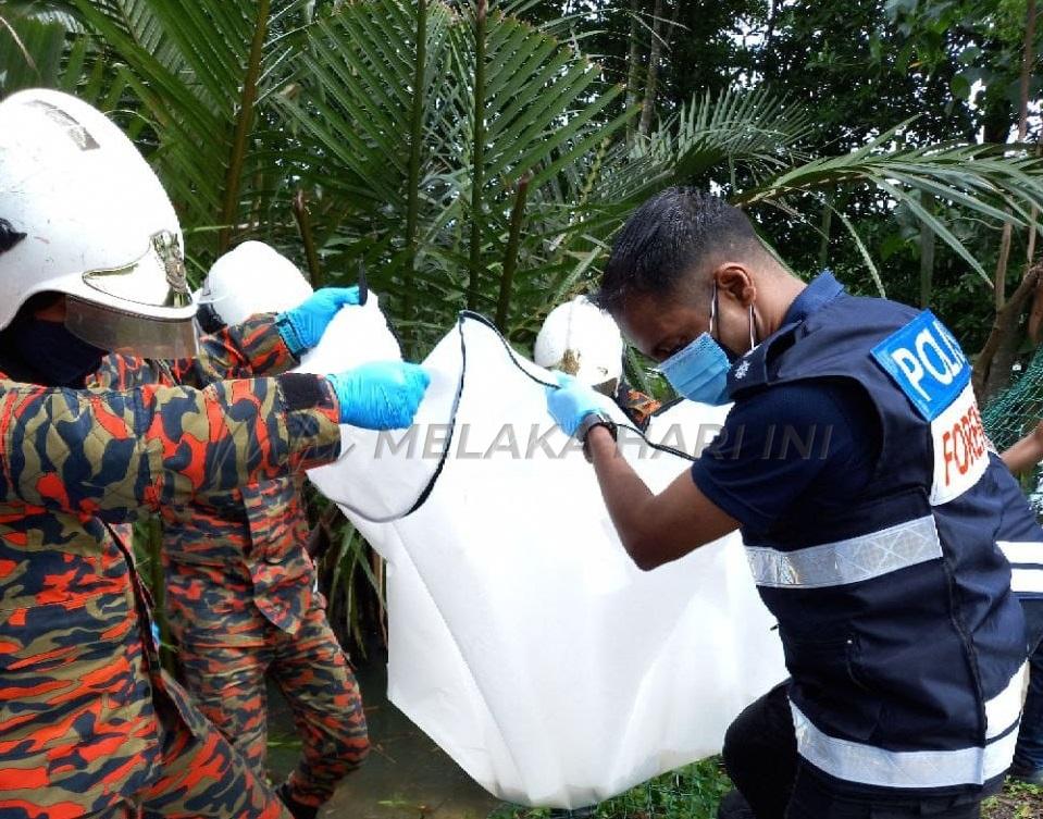 Mayat kanak-kanak reput, berbau ditemui di tebing sungai