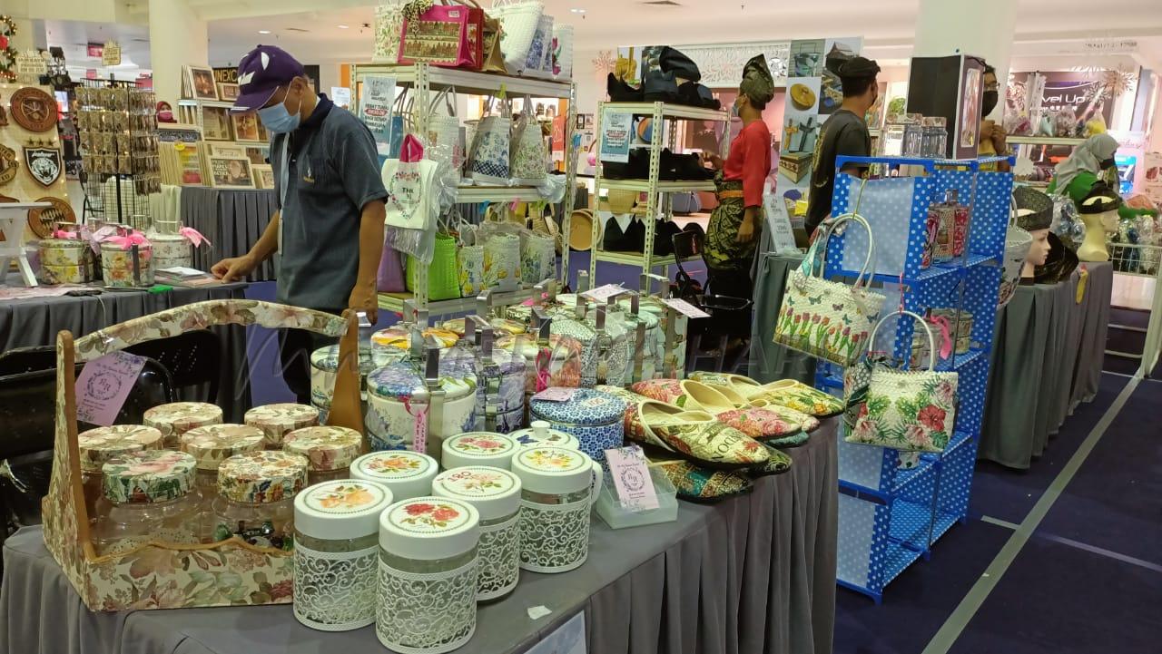 Rebat tunai RM30 beli produk kraftangan