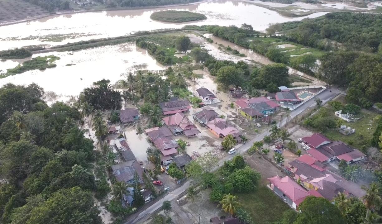 Banjir: Nilai semula projek pembangunan baharu – KM