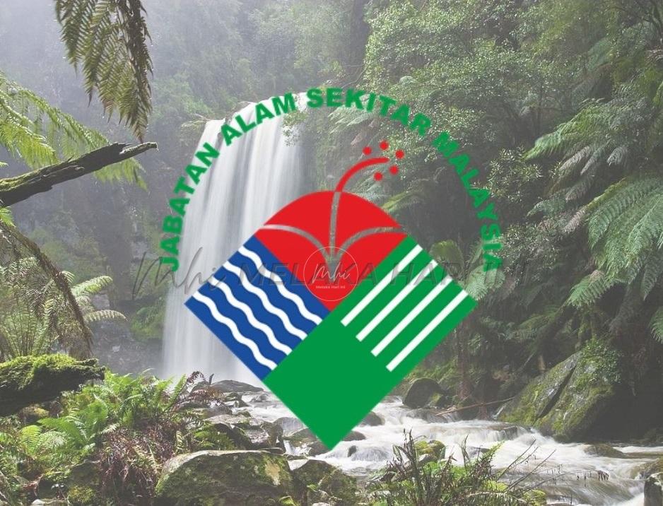 Air sungai bertukar hijau, pengarah, pengurus kilang ditahan