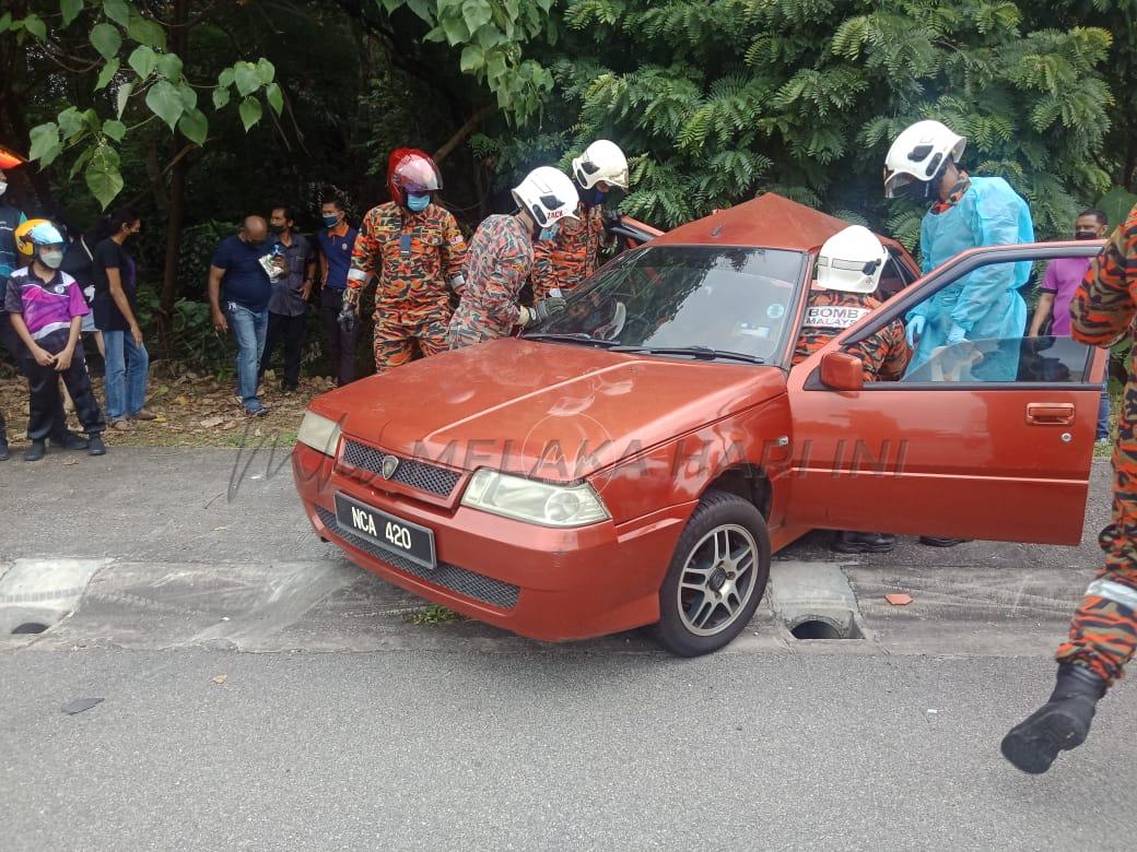 Seorang cedera, lapan terselamat dalam kemalangan lima kenderaan