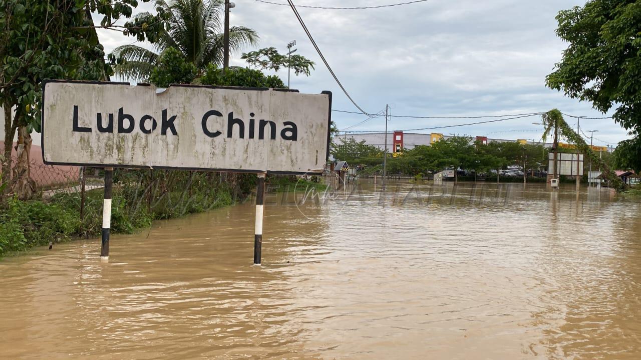 Banjir: 10 Pencawang TNB ditutup di Lubok China- EXCO