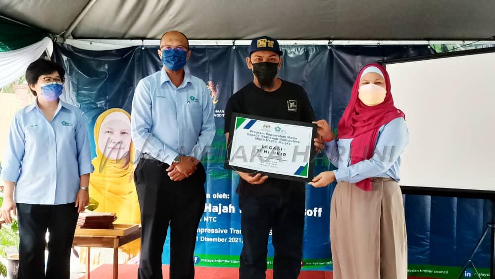 MTC salur RM600,000 bantu usahawan Bumiputera terkesan banjir