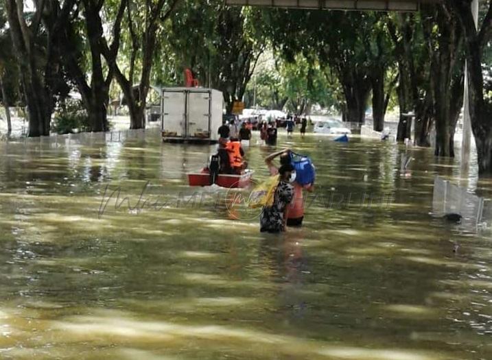 Banjir: Lebih 4,000 anggota polis sedia hadapi kemungkinan banjir di Johor