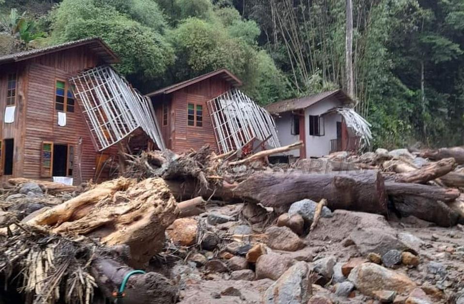 Tragedi chalet Bentong: Satu mayat wanita ditemui, dua lagi masih dicari – Bomba